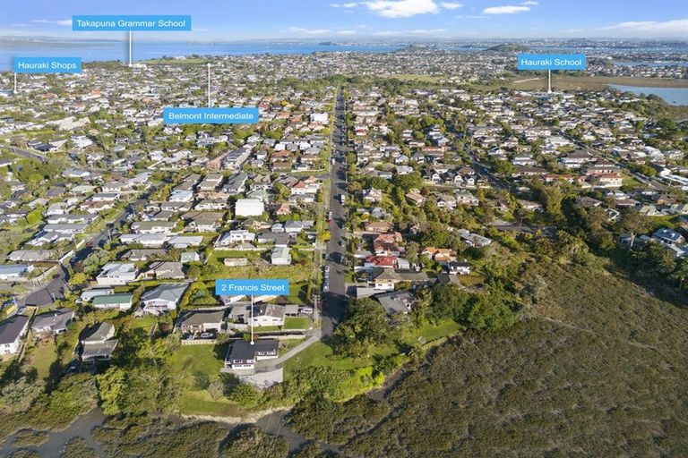 Photo of property in 2 Francis Street, Hauraki, Auckland, 0622