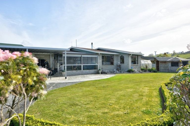 Photo of property in 10 Kerwood Place, Gore, 9710