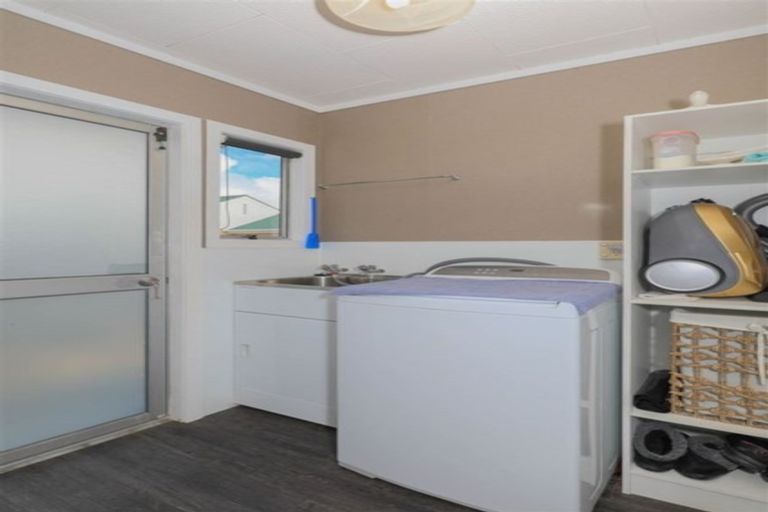Photo of property in 168b Hakanoa Street, Huntly, 3700