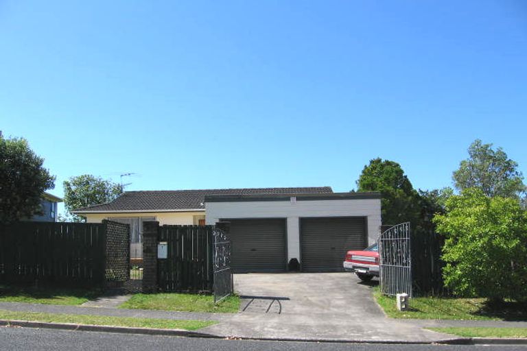 Photo of property in 7 Clensmore Place, Torbay, Auckland, 0630