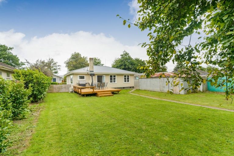 Photo of property in 20 Seddon Street, Takaro, Palmerston North, 4412