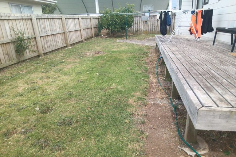 Photo of property in 2/19 Dunstan Place, Otara, Auckland, 2023
