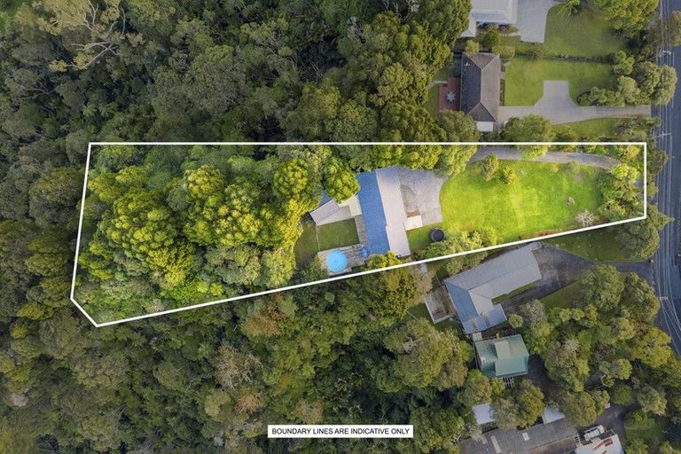 Photo of property in 792 West Coast Road, Oratia, Auckland, 0604