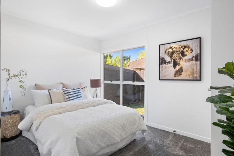 Photo of property in 10 Pixie Place, Pakuranga Heights, Auckland, 2010