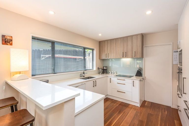 Photo of property in 33a Mcdougall Avenue, St Albans, Christchurch, 8014