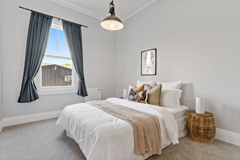 Photo of property in 1539 State Highway 16, Helensville, 0875