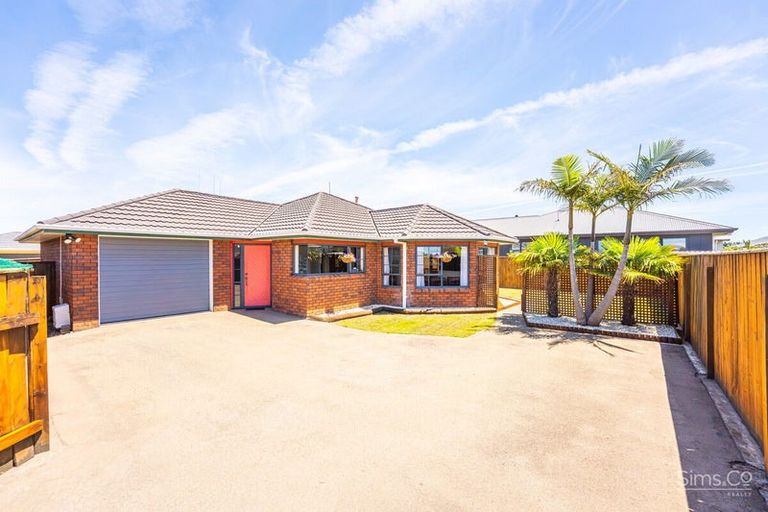 Photo of property in 14 Kelsi Street, Tawhero, Whanganui, 4501