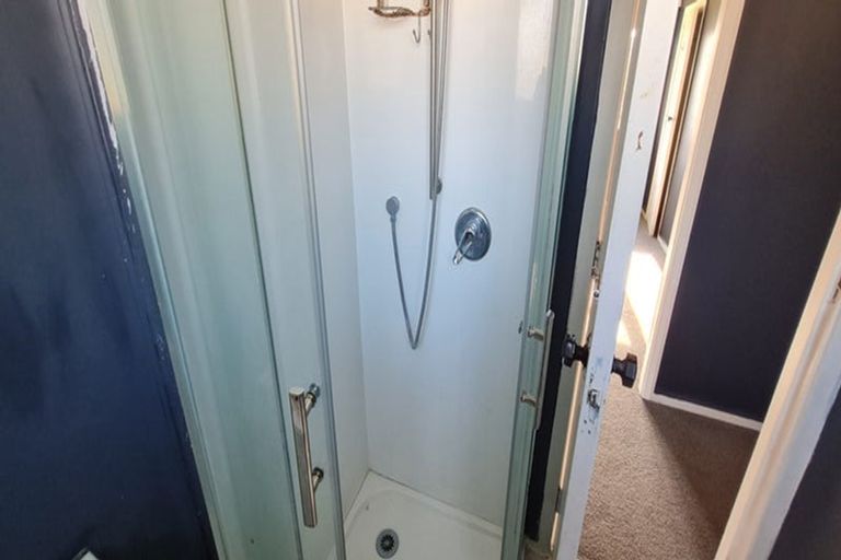 Photo of property in 43 Miranda Street, Avondale, Auckland, 0600