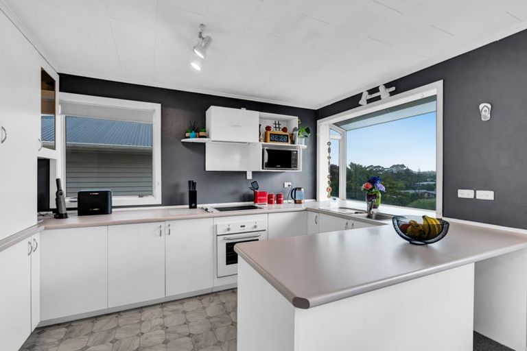 Photo of property in 22 Kingsford Street, Bell Block, New Plymouth, 4312