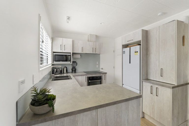 Photo of property in 1/22 Palm Avenue, Stoke, Nelson, 7011