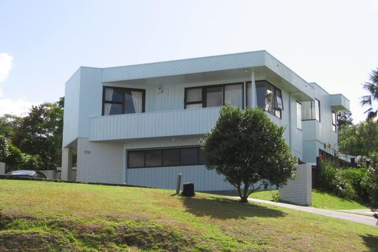 Photo of property in 1/2 The Esplanade, Castor Bay, Auckland, 0620