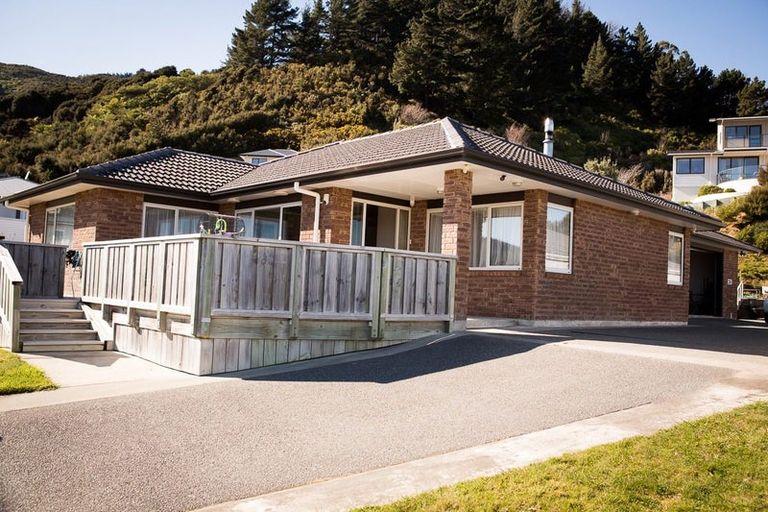 Photo of property in 48 Nelson Crescent, Wainuiomata, Lower Hutt, 5014