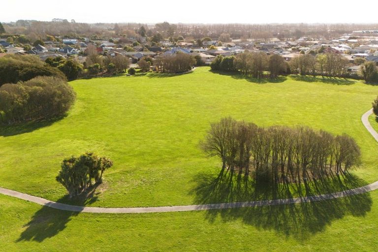 Photo of property in 47b Solomon Avenue, Redwood, Christchurch, 8051