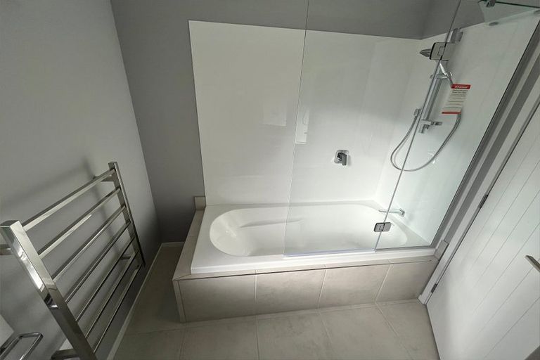 Photo of property in 14 George Yee Place, Taradale, Napier, 4112