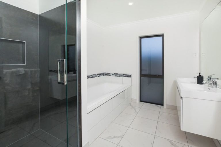 Photo of property in 33 Probert Crescent, Chartwell, Hamilton, 3210