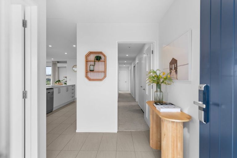 Photo of property in 19 Maka Lane, Halswell, Christchurch, 8025