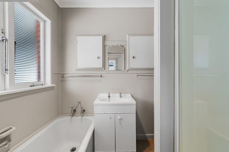 Photo of property in 16 Mitchell Street, Greerton, Tauranga, 3112