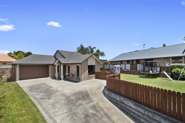 Photo of property in 3 Sequoia Place, Morrinsville, 3300