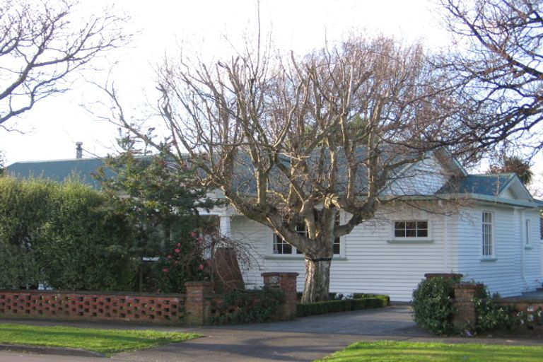 Photo of property in 369 Ruahine Street, Terrace End, Palmerston North, 4410