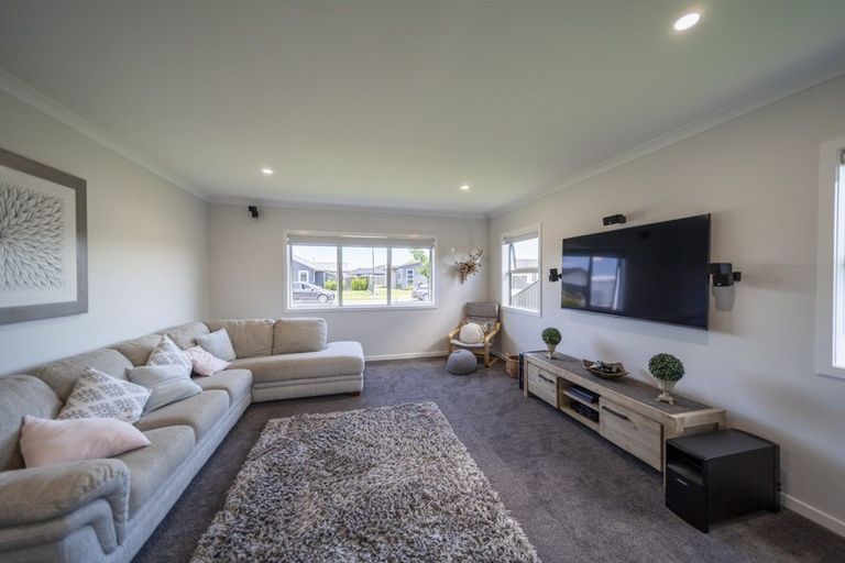 Photo of property in 34 Pelorus Avenue, Poraiti, Napier, 4112