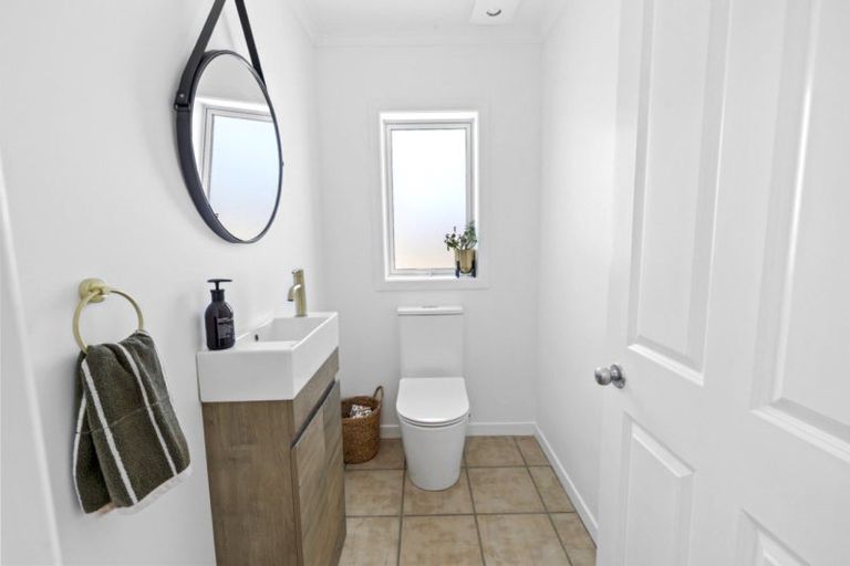 Photo of property in 15 Verbena Glen, Mount Maunganui, 3116