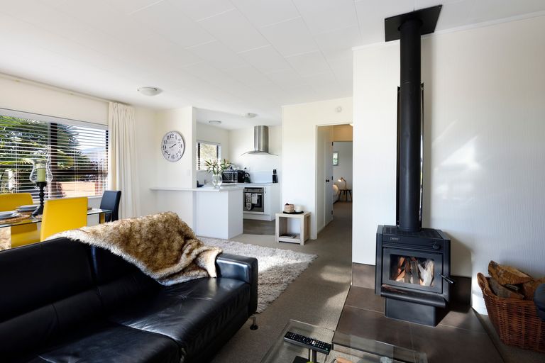 Photo of property in 2/26 Otterson Street, Tahunanui, Nelson, 7011