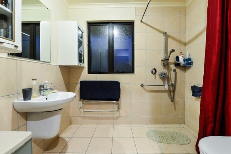 Photo of property in 1 Bayswater Court, Huntington, Hamilton, 3210