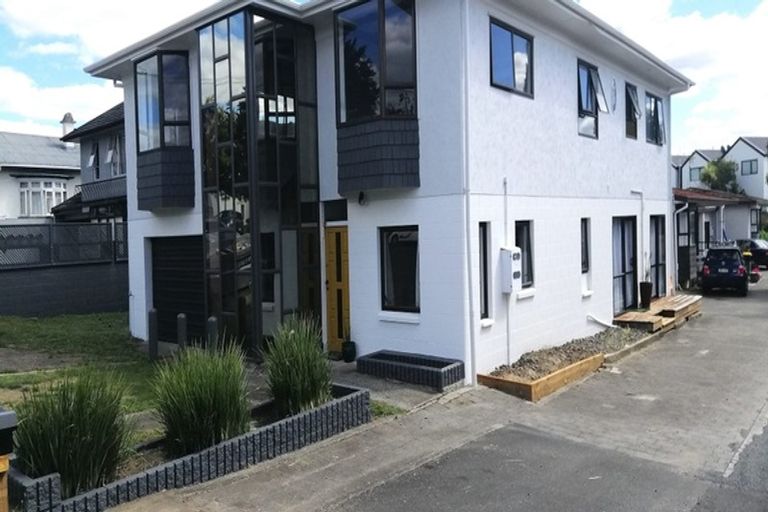 Photo of property in 16b Abbotsford Street, Whitiora, Hamilton, 3200