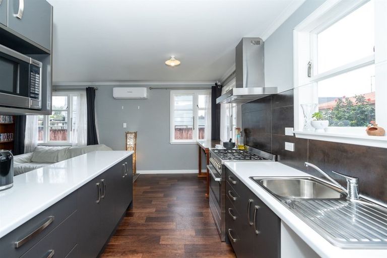 Photo of property in 126 Fairfield Road, Fairfield, Hamilton, 3214