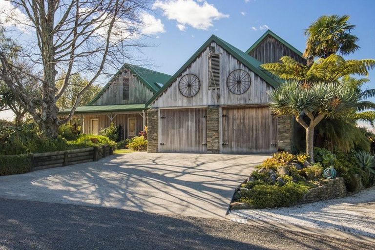 Photo of property in 168 Ongare Point Road, Tahawai, Katikati, 3170