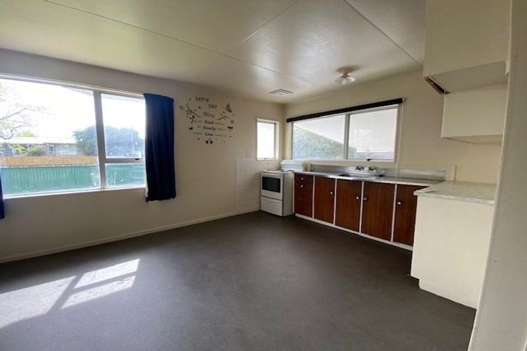 Photo of property in 17a Columbus Crescent, Flaxmere, Hastings, 4120