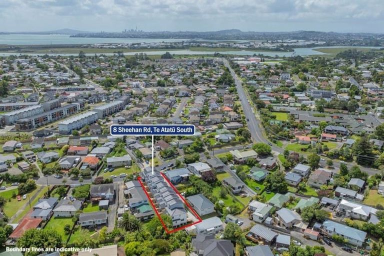 Photo of property in 8/8 Sheehan Road, Te Atatu South, Auckland, 0610