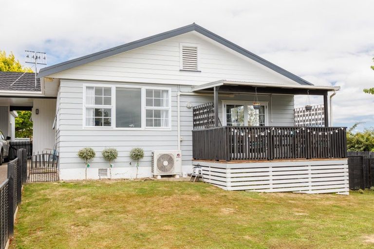 Photo of property in 2 Davidson Crescent, Pahiatua, 4910