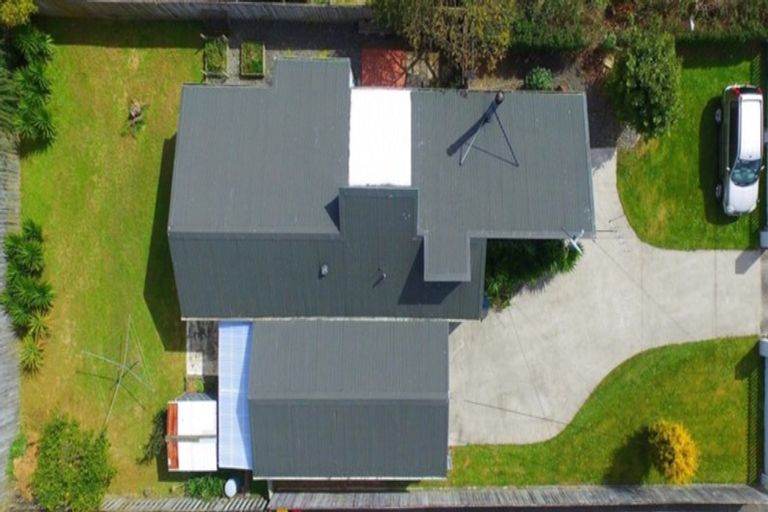 Photo of property in 32 Saint Annes Street, Levin, 5510