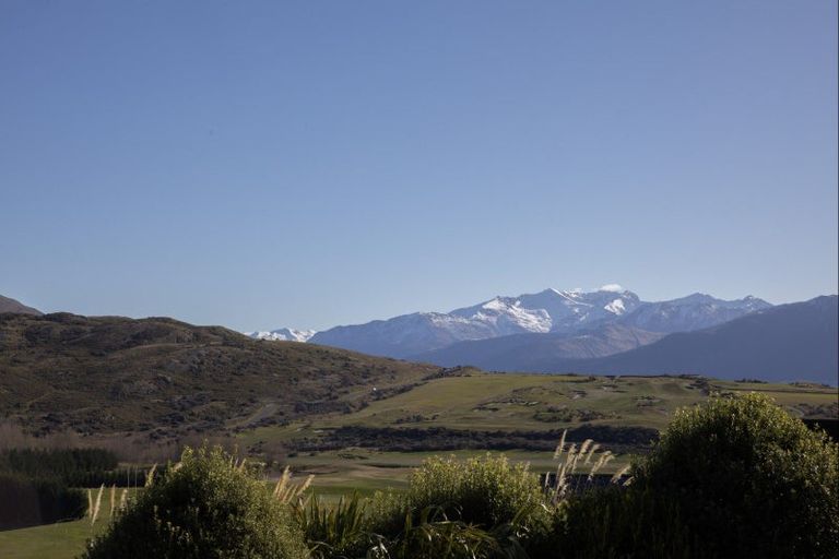 Photo of property in 53 Jacks Point Rise, Jacks Point, Queenstown, 9371