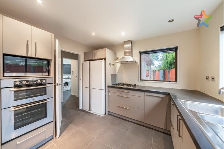 Photo of property in 2a Burke Grove, Naenae, Lower Hutt, 5011