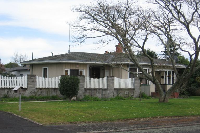 Photo of property in 27 Goldsmith Street, Maeroa, Hamilton, 3200