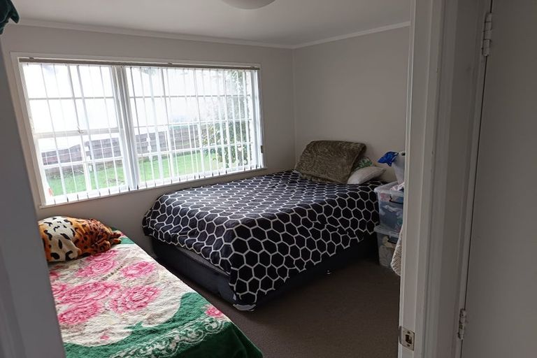 Photo of property in 1/126 Porchester Road, Papakura, 2110