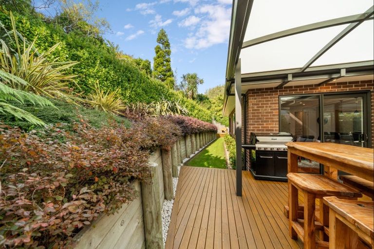 Photo of property in 5 Fern Lane, Whalers Gate, New Plymouth, 4310