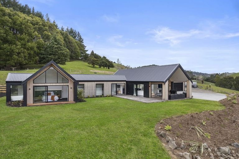 Photo of property in 25 Bayer Road, Puhoi, Silverdale, 0994