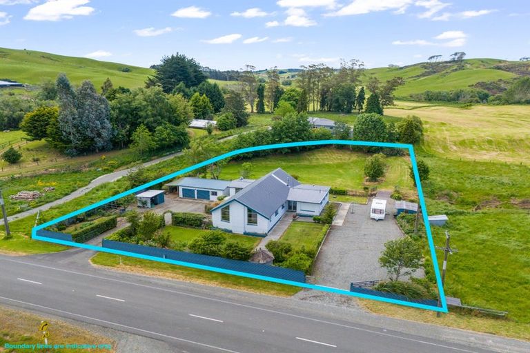 Photo of property in 2268 Ohai Clifden Highway, Orawia, Otautau, 9682