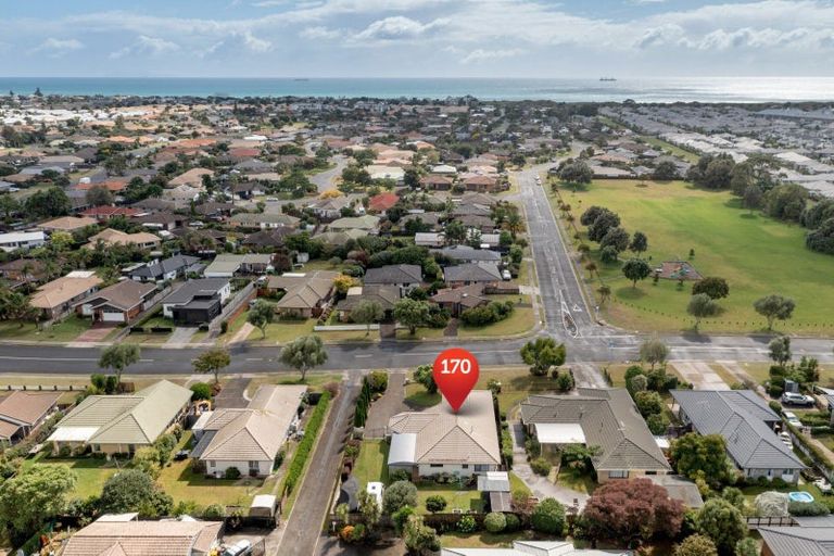 Photo of property in 170 Gloucester Road, Mount Maunganui, 3116