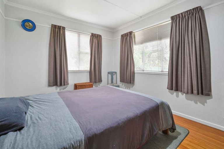 Photo of property in 98 Latham Street, Marewa, Napier, 4110
