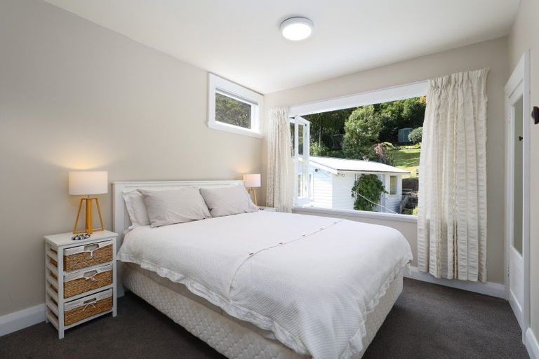 Photo of property in 128 Moana Avenue, Moana, Nelson, 7011