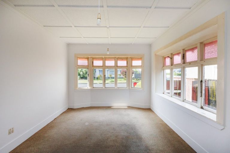 Photo of property in 11 Rosalie Terrace, Kelvin Grove, Palmerston North, 4414