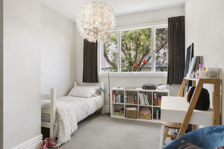 Photo of property in 38 Mortimer Terrace, Aro Valley, Wellington, 6021