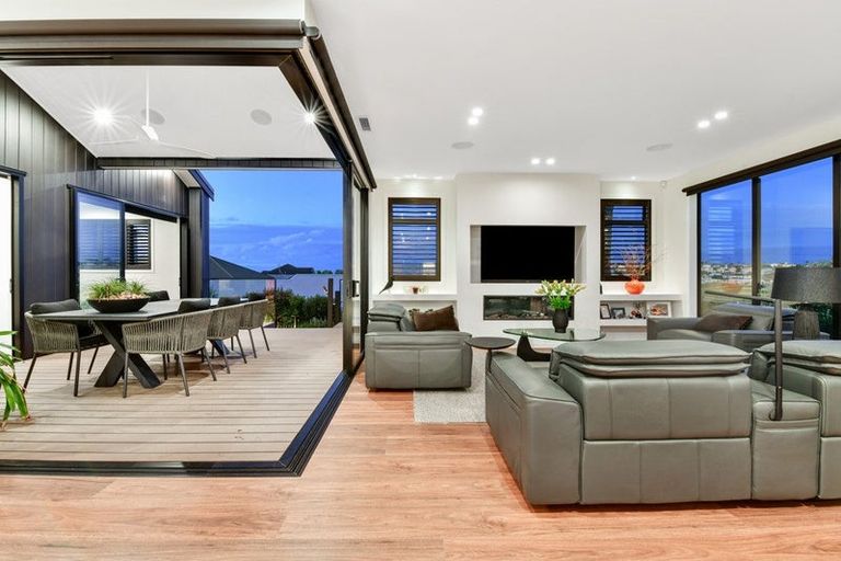 Photo of property in 47 Discovery Drive, Gulf Harbour, Whangaparaoa, 0930