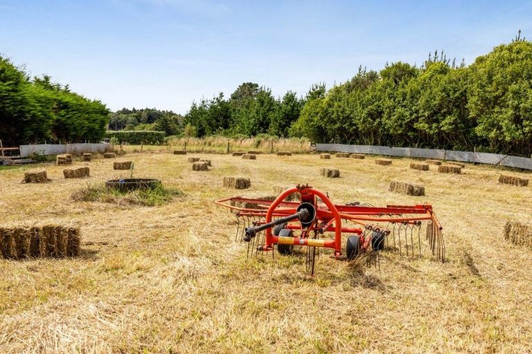 Photo of property in 10b Gladstone Street, Hawera, 4610