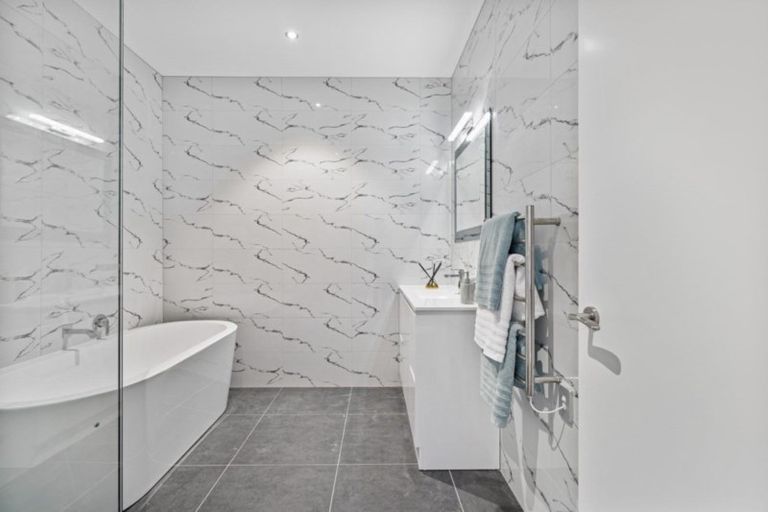 Photo of property in 5 Boutique Way, Orewa, 0931