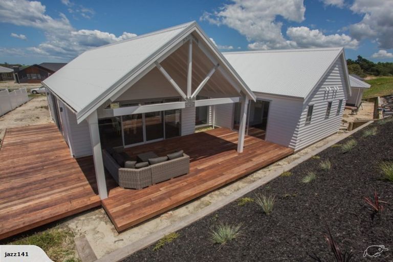 Photo of property in 68 Stace Hopper Drive, One Tree Point, 0118